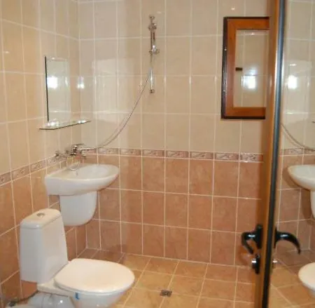 בית הארחה Трите Щерки טריאבנה